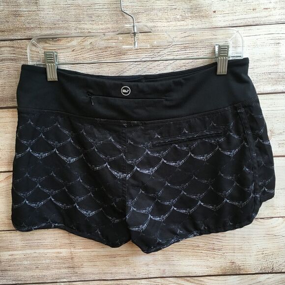 VINEYARD VINES PERFORMANCE SHORTS IN BLACK - Picture 3 of 4